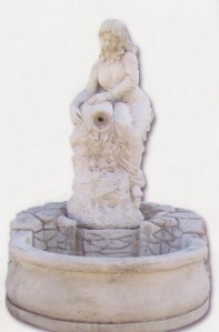 Bassin - Vénus avec fleur et cruche