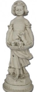 Petite fille avec chiots
