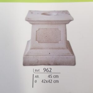 Socle lisse